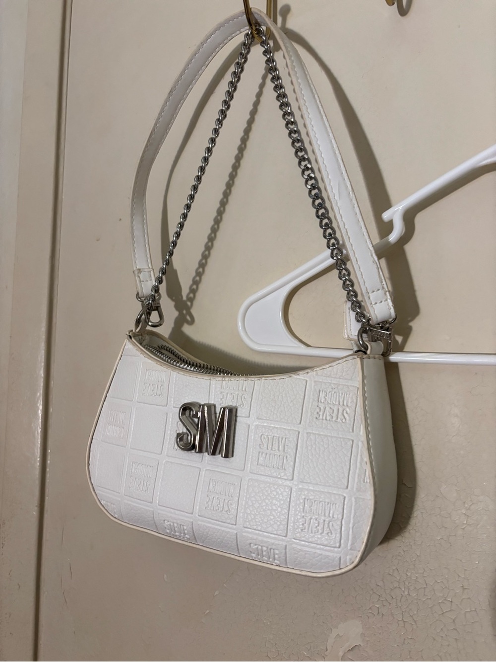 Steve Madden White Mini Shoulder Bag with Silver Chain and SM Logo